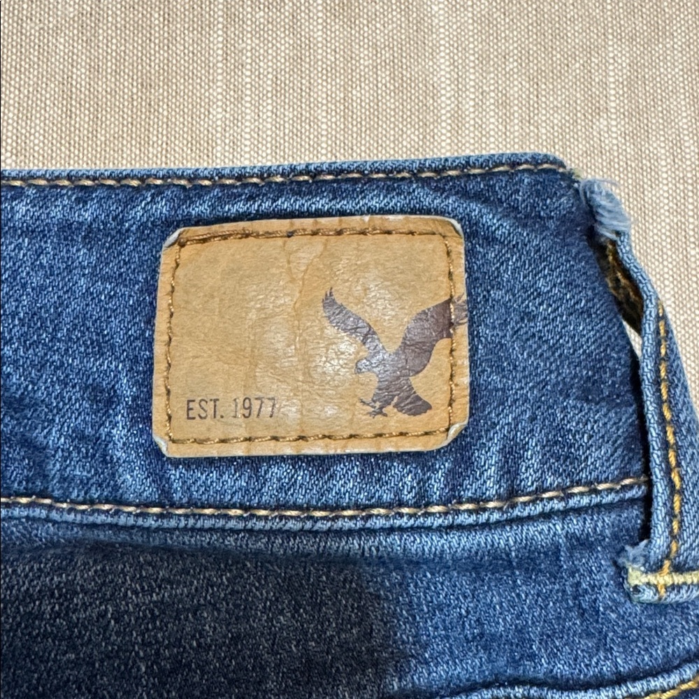 American Eagle Outfitters Artist Women's Classic Blue Boot Cut Jeans - Picture 4 of 10